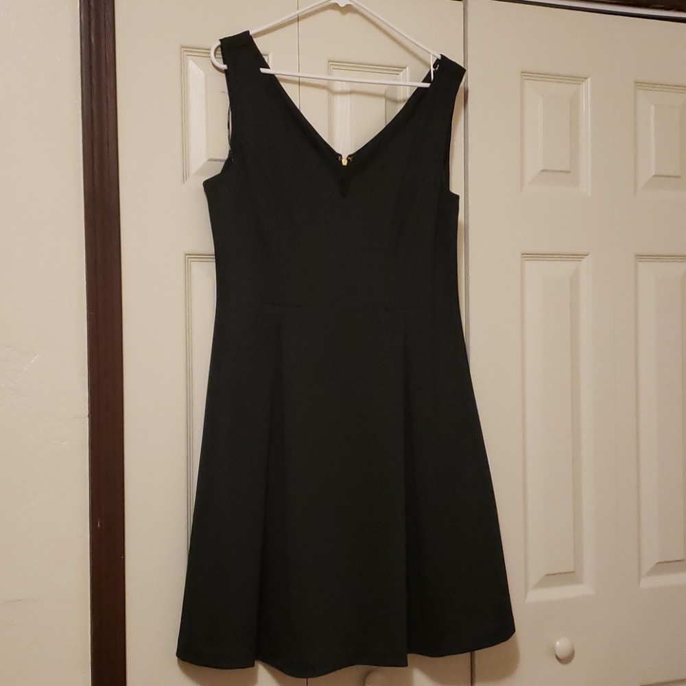 Black cocktail pleated dress